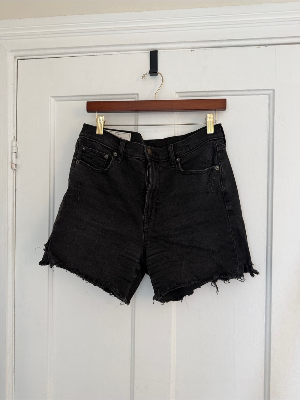 Gap 4 Inch High Rise Distressed Denim Shorts